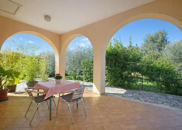 With Pool Near Kanegra Mazurija