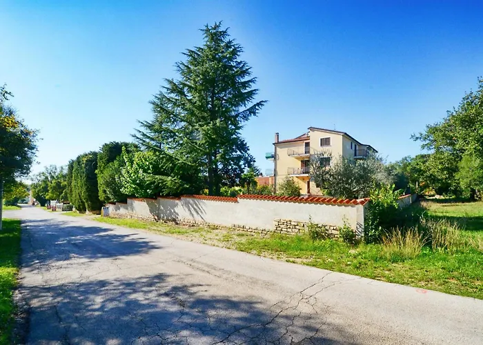 With Pool Near Kanegra